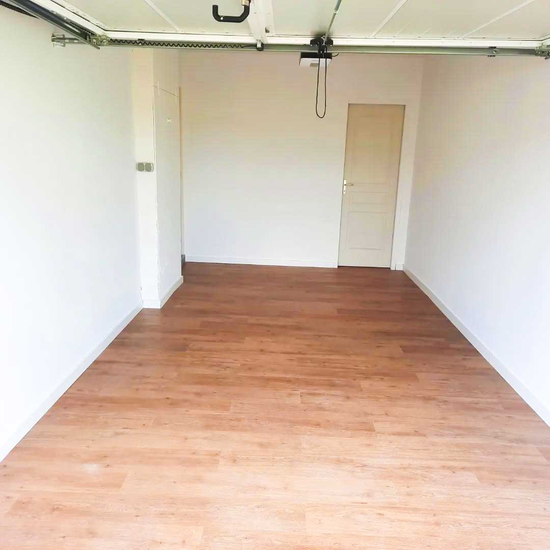 Pose de parquet dans un garage